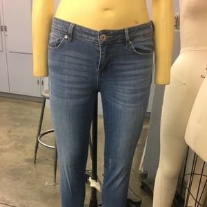 Bullhead Jeans Low Rise Skinniest size 7